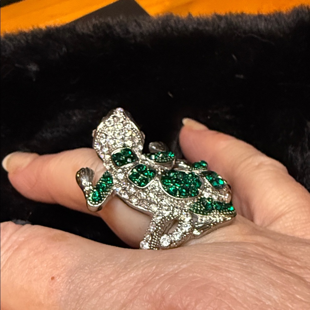 Sparkling Lizard Statement Ring - image 2